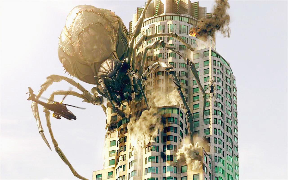 超级蜘蛛袭击美国,一天就长成巨无霸,抓捕人类喂养小蜘蛛!