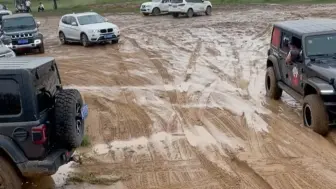 Скачать видео: 宝马来了