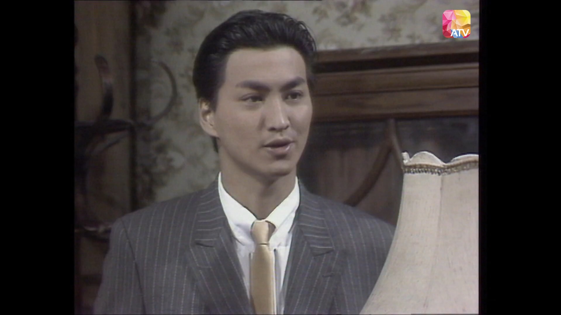 何家劲-大千小传-0206(粤语无字)