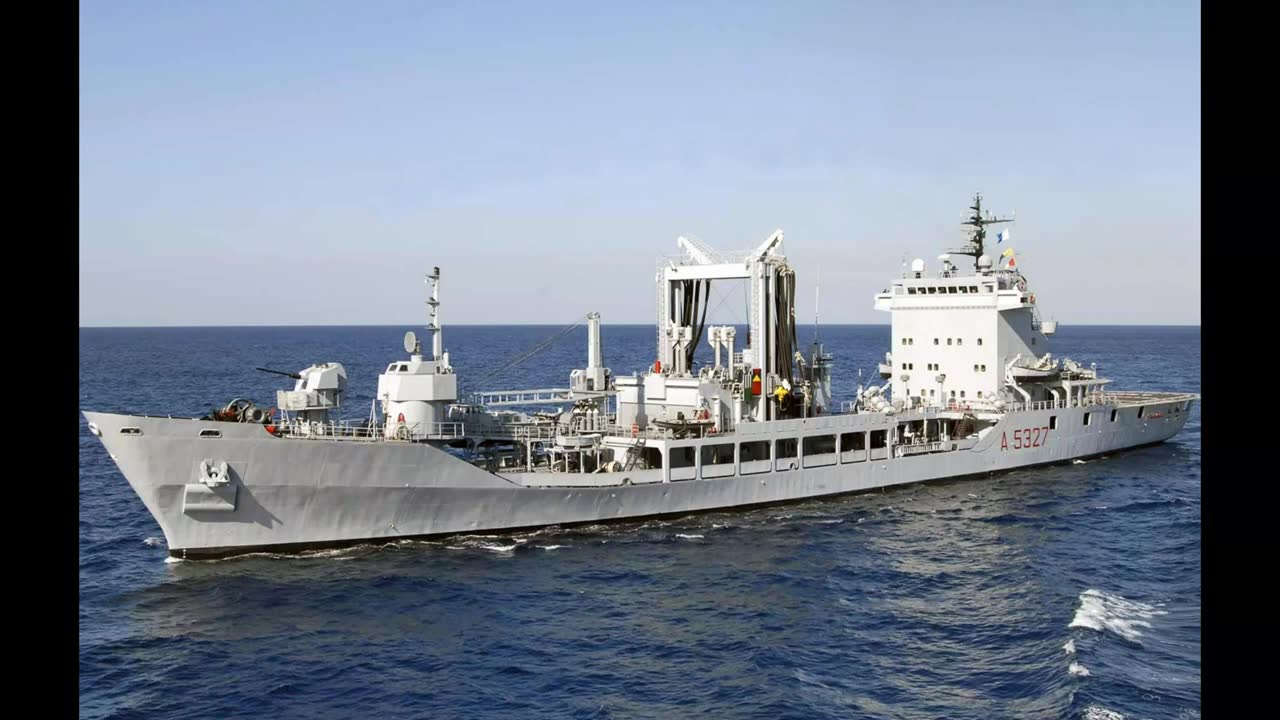 意大利海军斯特隆伯利级补给舰