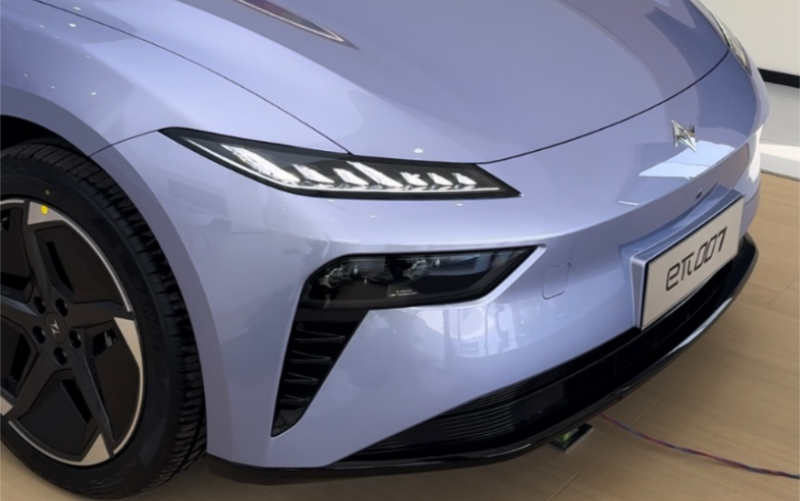 谁设计的轿跑啊!也太好看了叭!