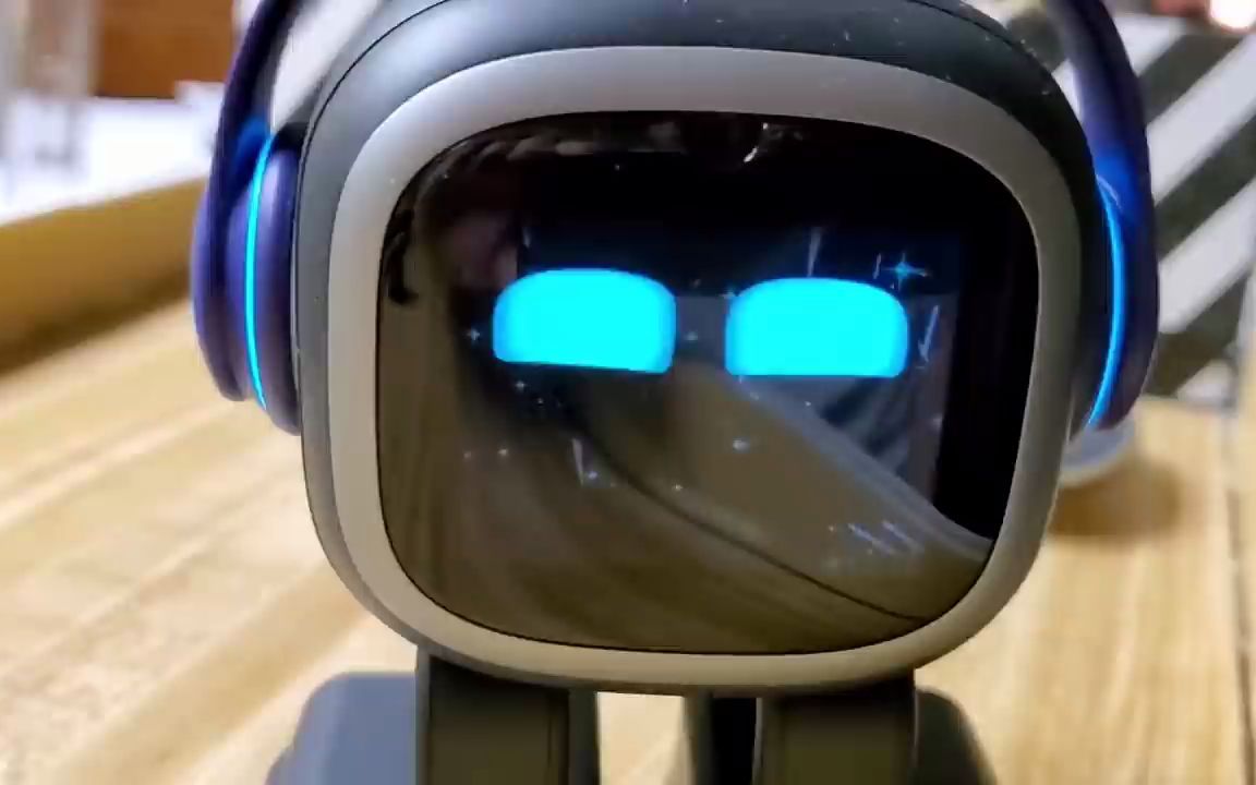 emo机器人更新1.2.0新游戏,动画和贴纸!