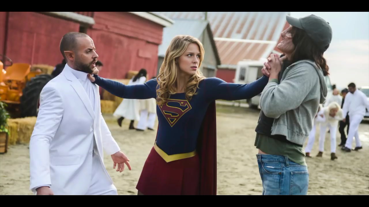 【女超人第四季第11集】剧照&梗概,神奇药物让人暴力?