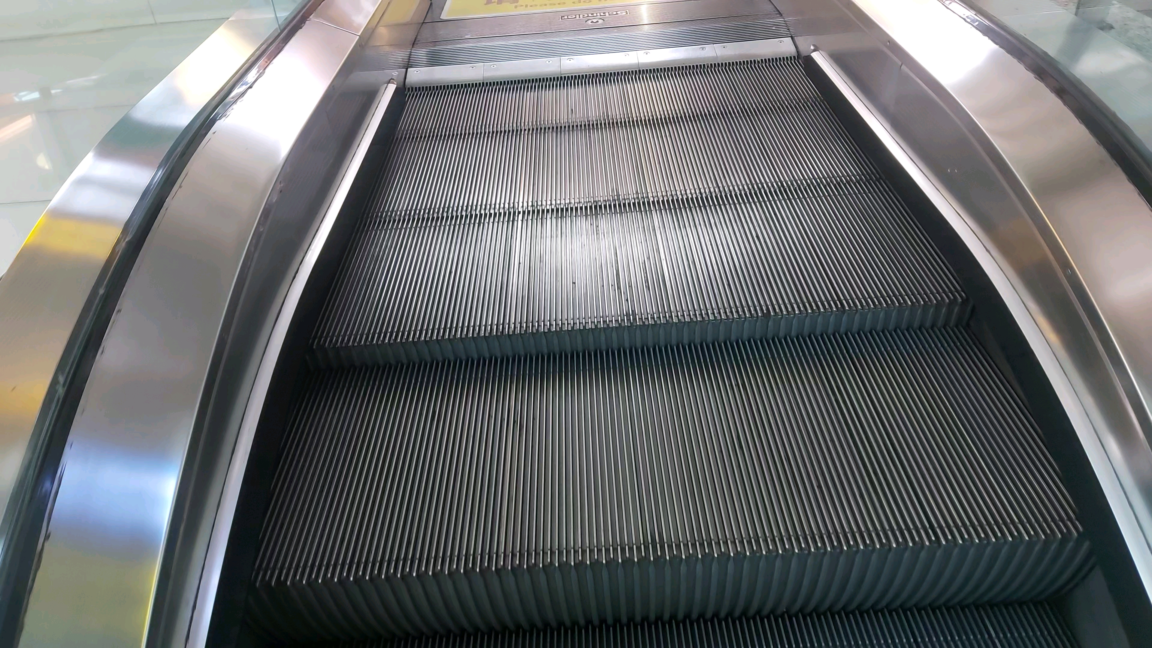 迅达9000扶梯·厦门梧村中闽百汇商场