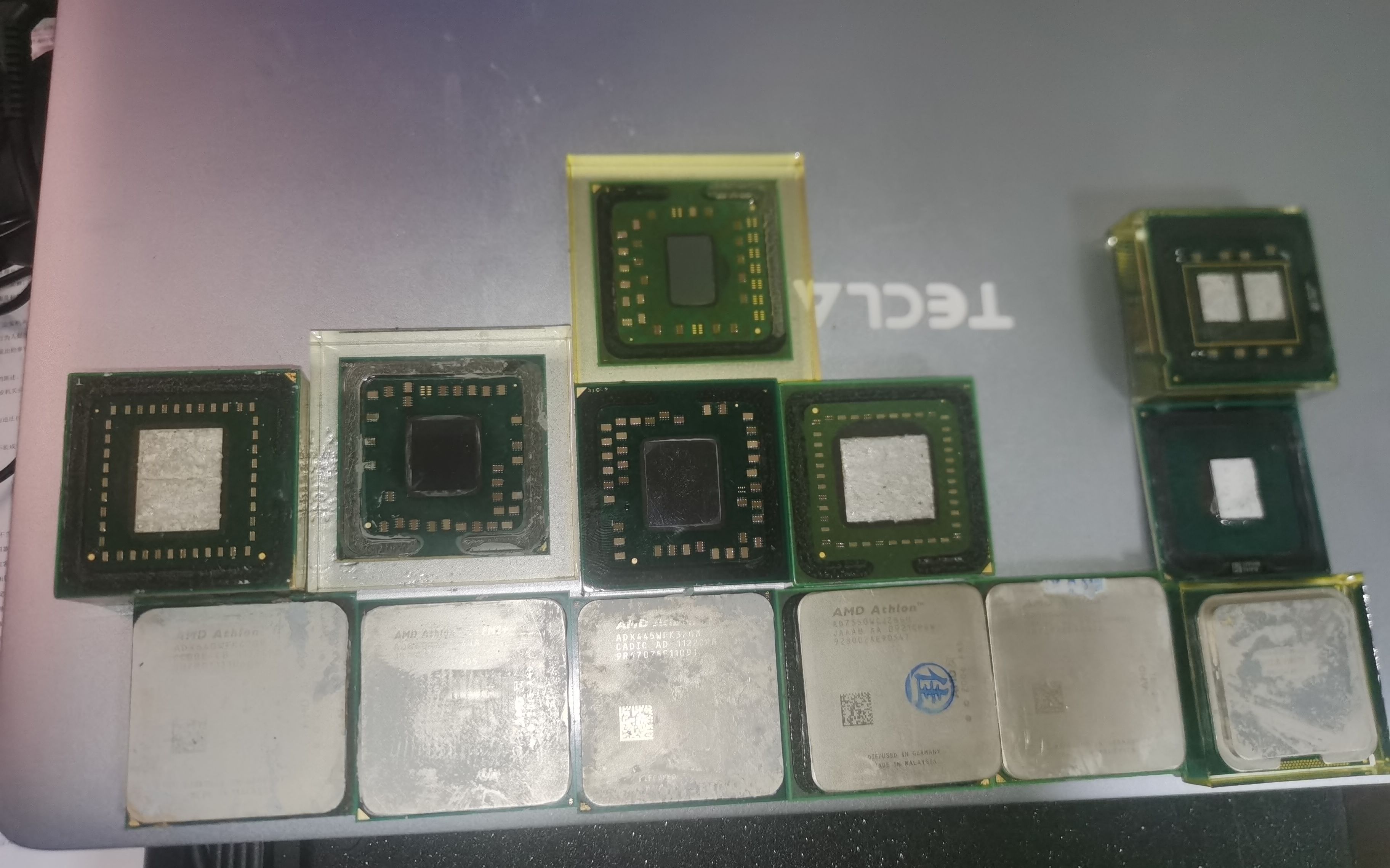 【图吧杂谈】只看cpu顶盖形状能说兆芯是via打磨换标吗?