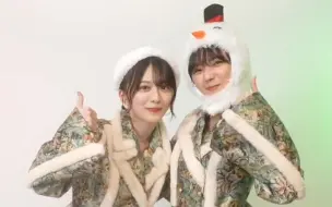 Descargar video: 【櫻坂46TikTok】藤吉夏铃x森田光 ⛄️Here Comes Santa Claus🎅🏻