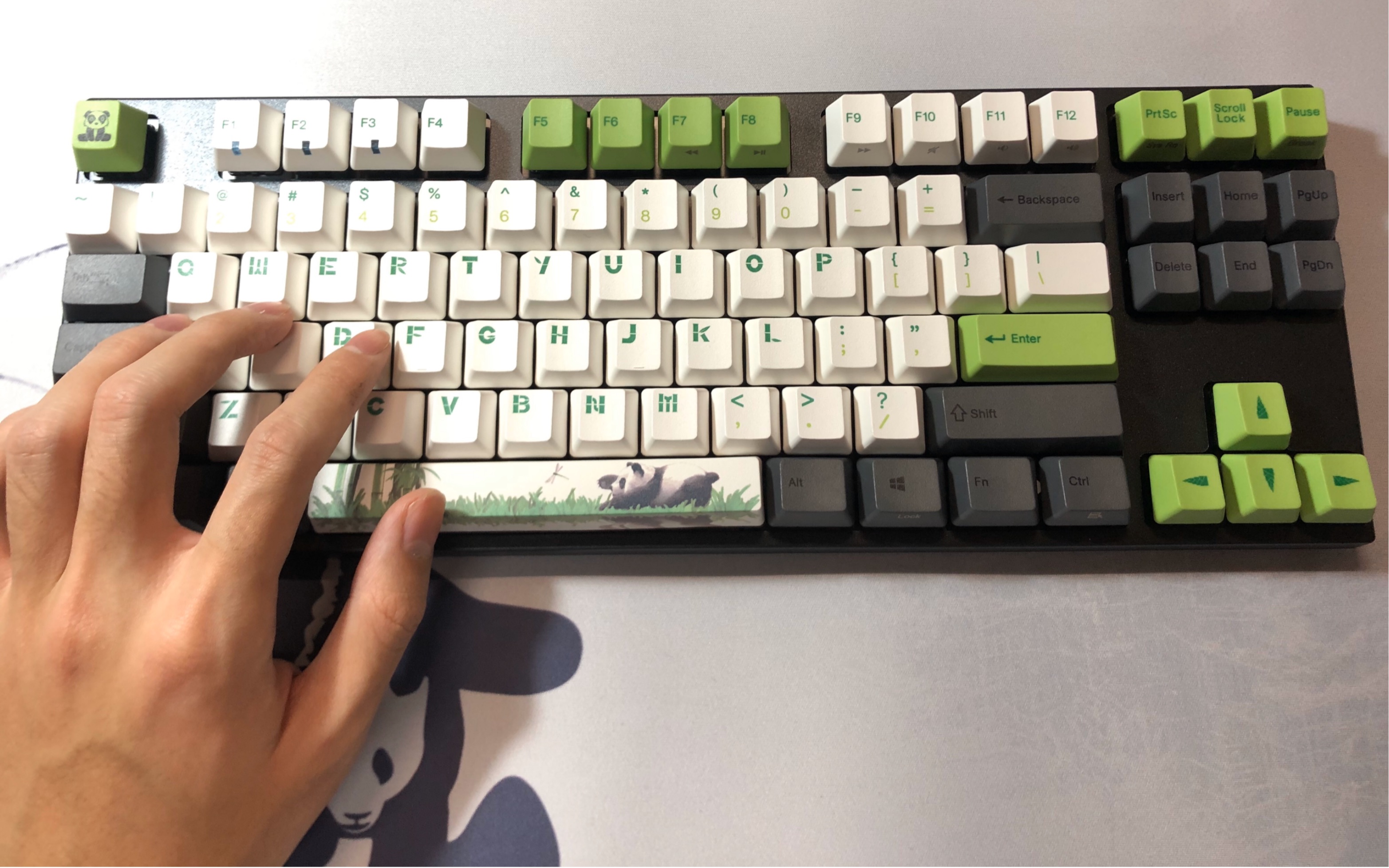 [开箱]阿米洛  双模 茶轴 熊猫机械键盘 打字声音