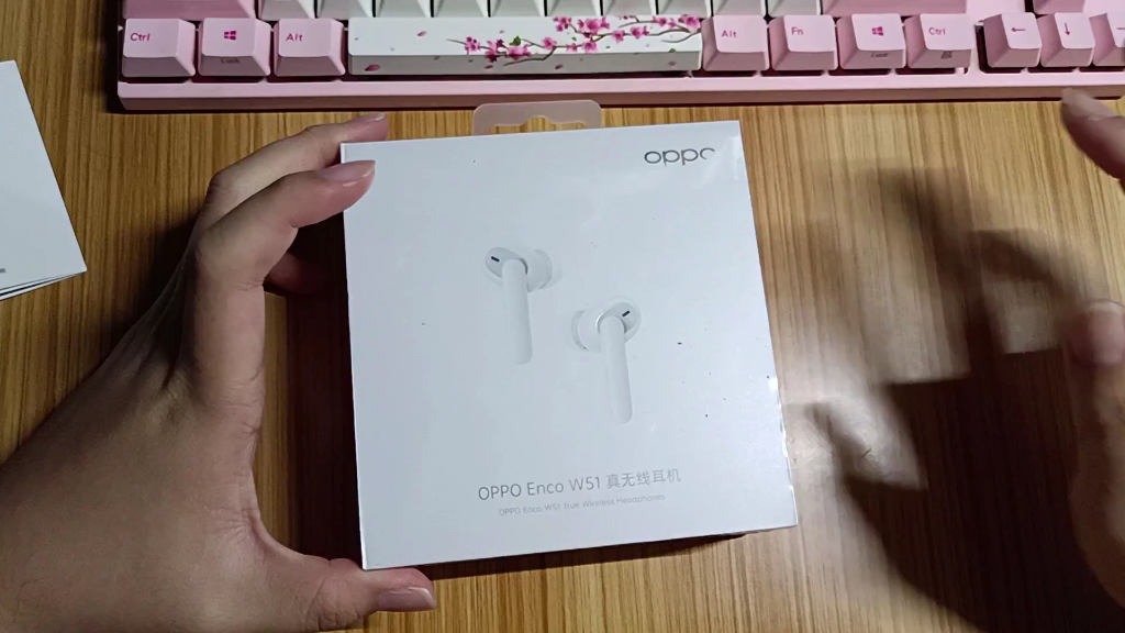 心念念很久的oppo w51开箱视频!