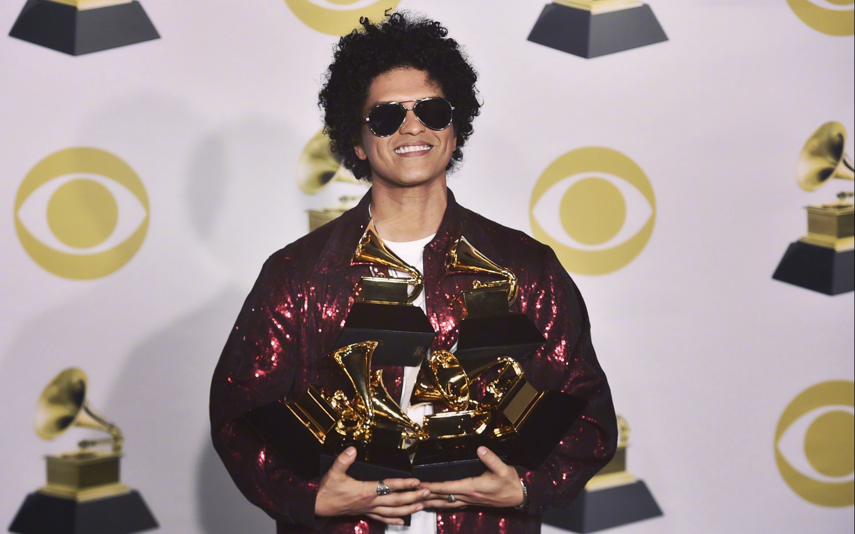brunomars中字火星哥横扫2018grammy三大通项全记录年度歌曲年度制作