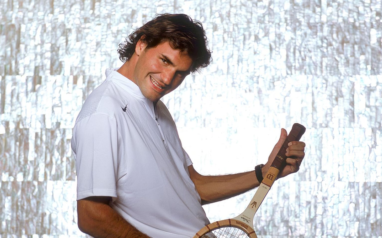 活动作品网球人民币视角年轻的费德勒有多恐怖