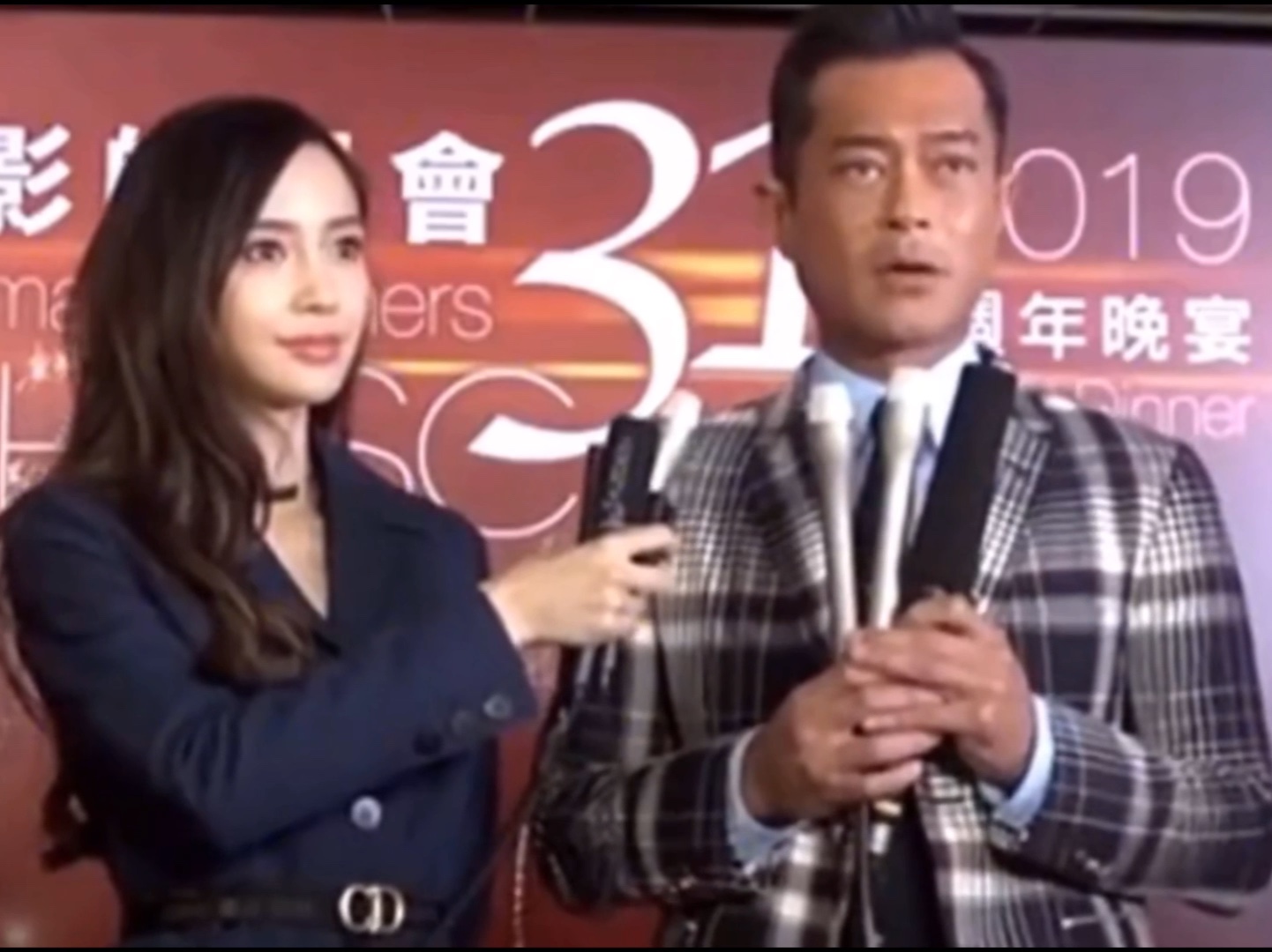 angelababy古天乐第31届香港摄影师晚会获最具魅力奖