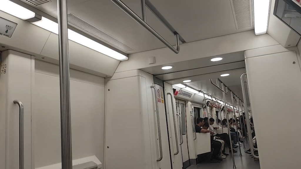 长春地铁1号线庞巴迪列车