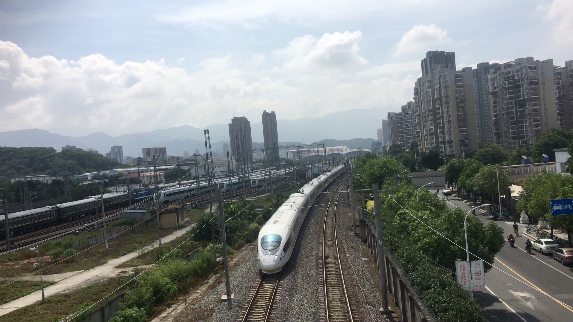 crh380bl担当高速列车g330次(福州-天津西)合福上行通过
