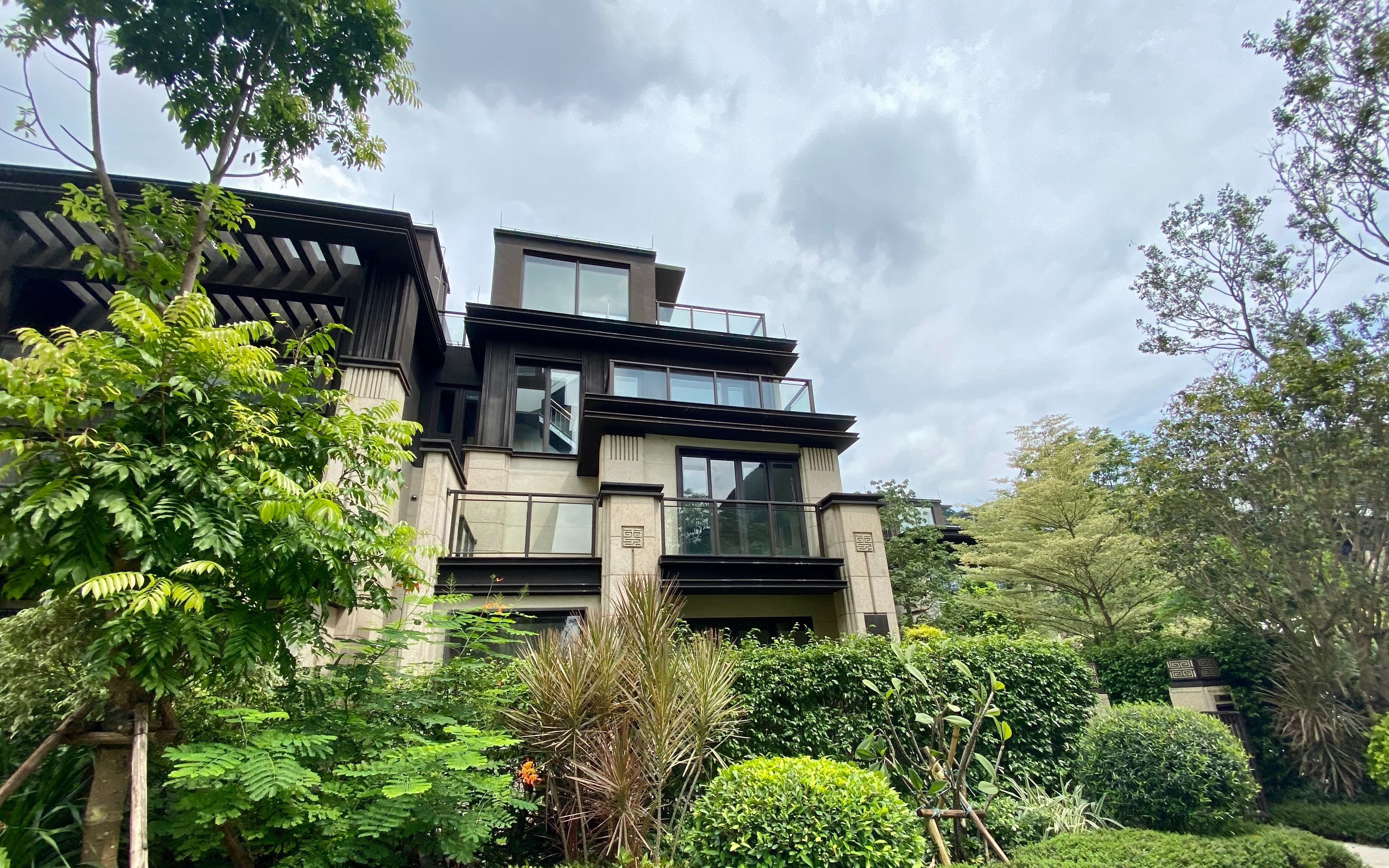 《竖屏》广州黄埔189平方新中式的别墅,望山景你喜欢吗?