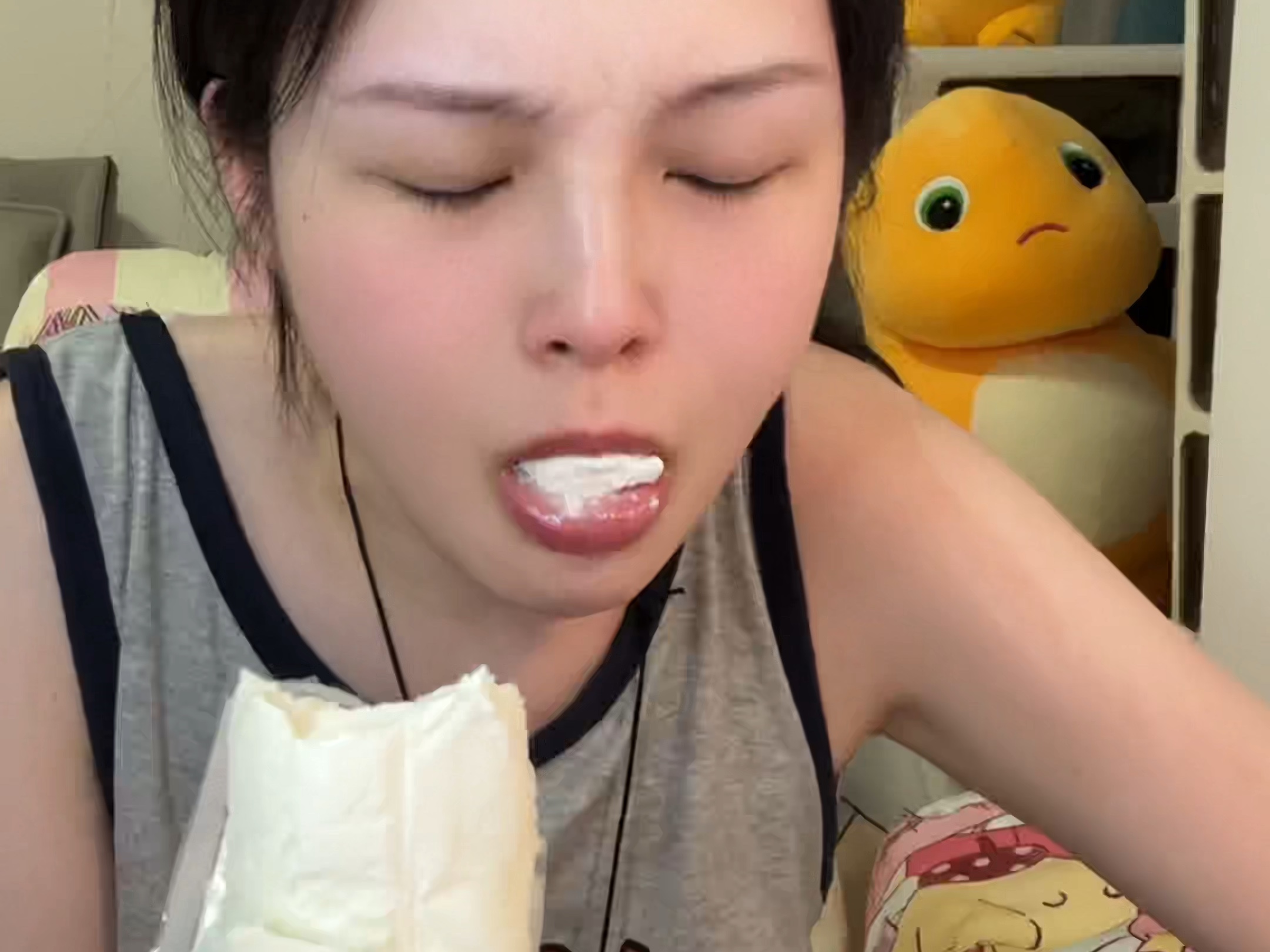 快请你讨厌的人吃山羊奶酪吧