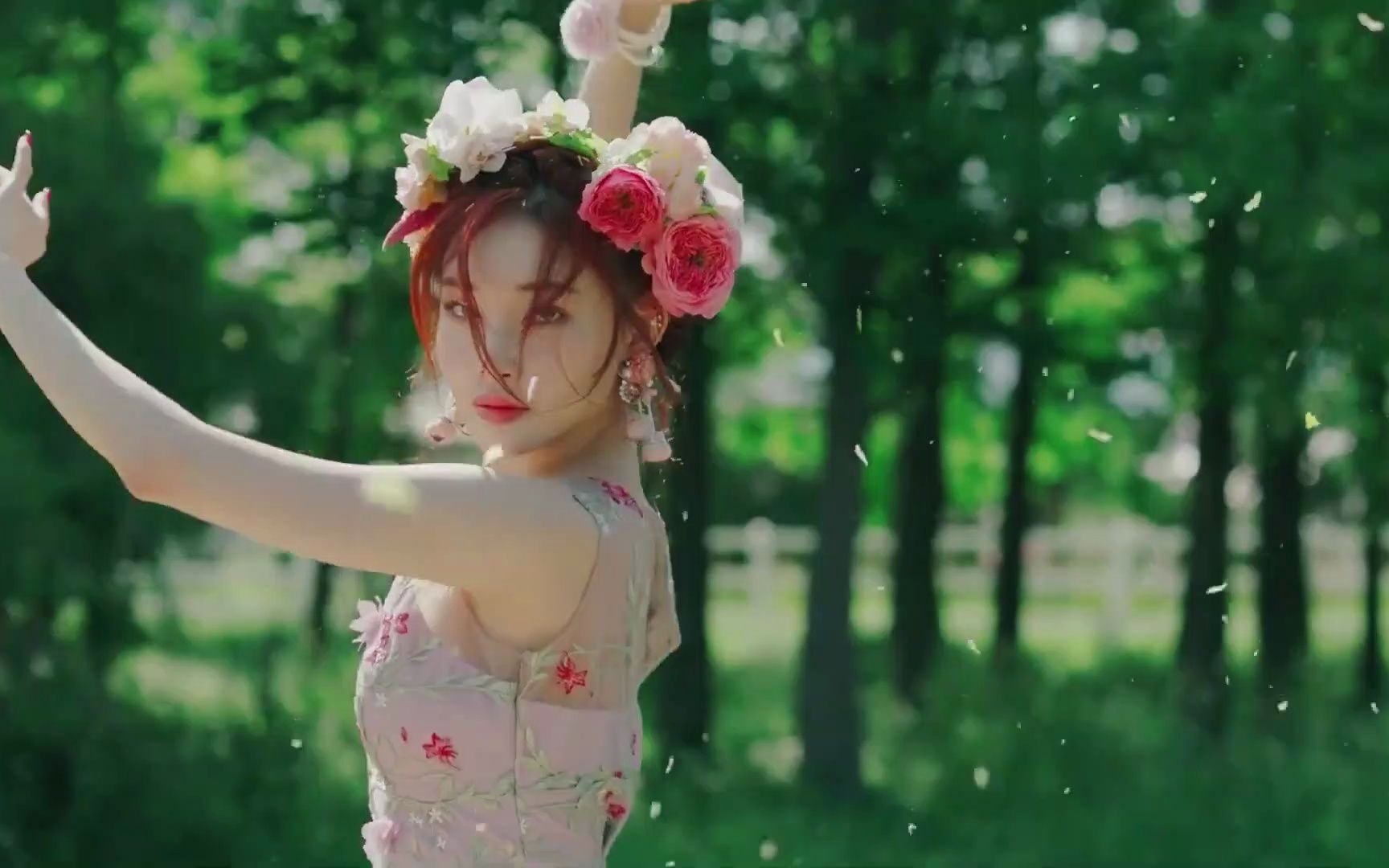 [音乐现场】金请夏歌曲《play》mv公开,金请夏太美了叭