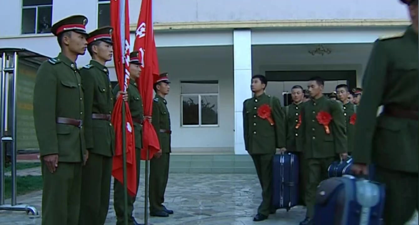 士兵突击又是一年退伍季,你是否还能想起你的战友_哔哩哔哩 (゜-゜)つ