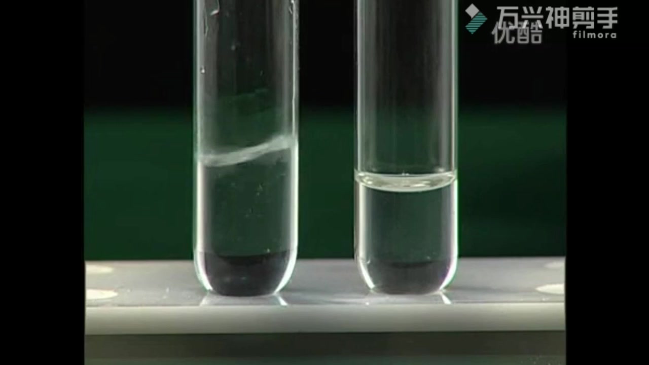 碳酸钠和碳酸氢钠与稀盐酸反应