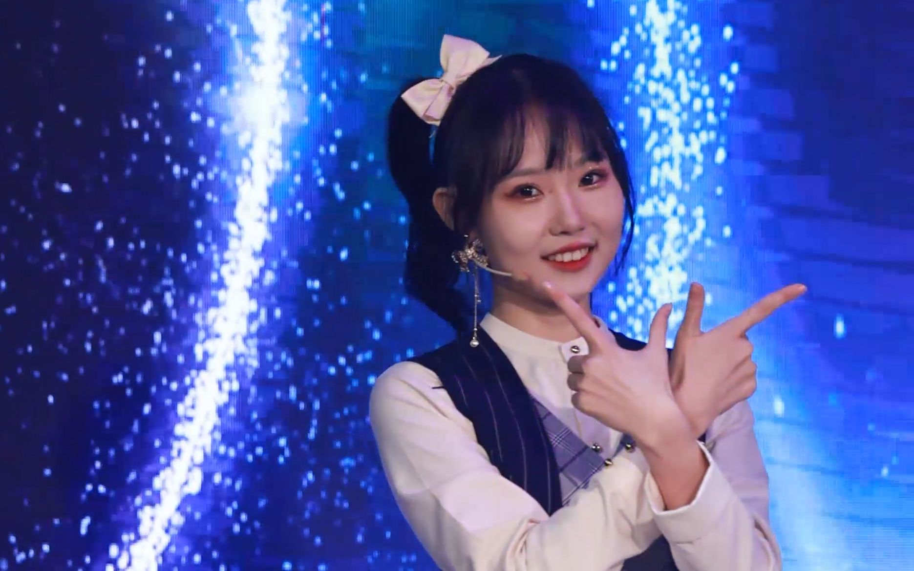【王依柳 211015《试试吧 4k60 三角函数公演