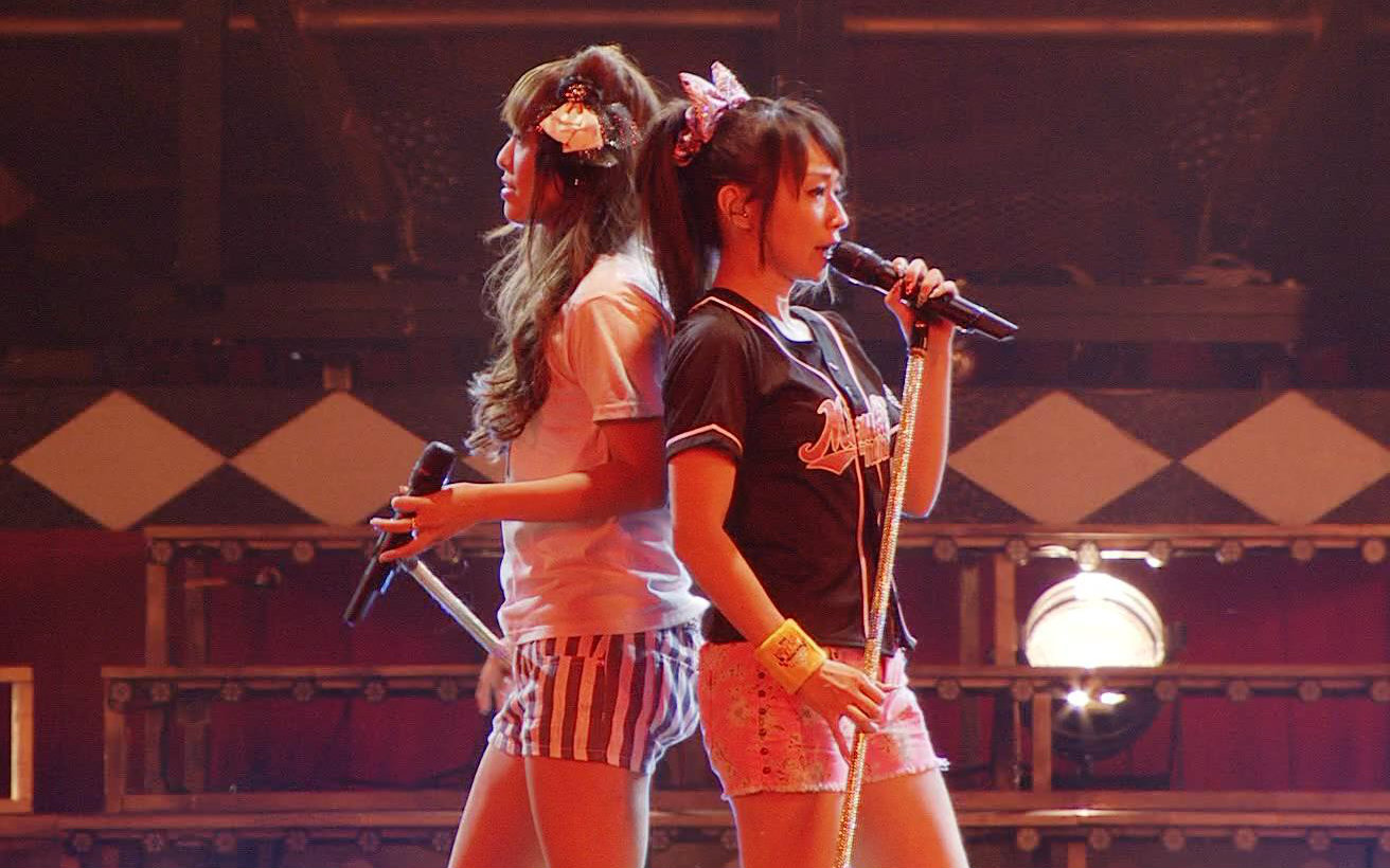 [图]水树奈奈 x 日笠阳子「不死鸟之炎」 @ Live Circus 2013