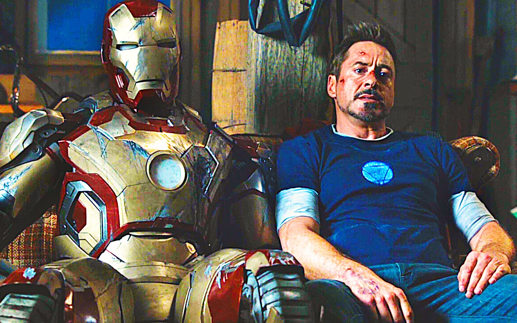 贾维斯一直都在保护托尼啊!