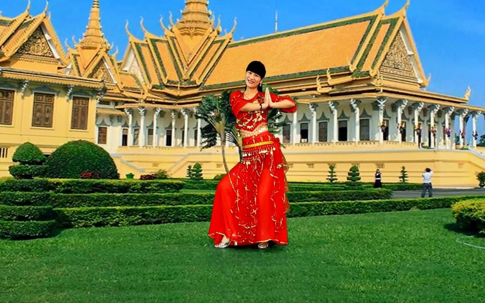 经典回忆《天竺少女》西域风情广场舞,一遍看不够_哔哩哔哩 (゜-゜)つ