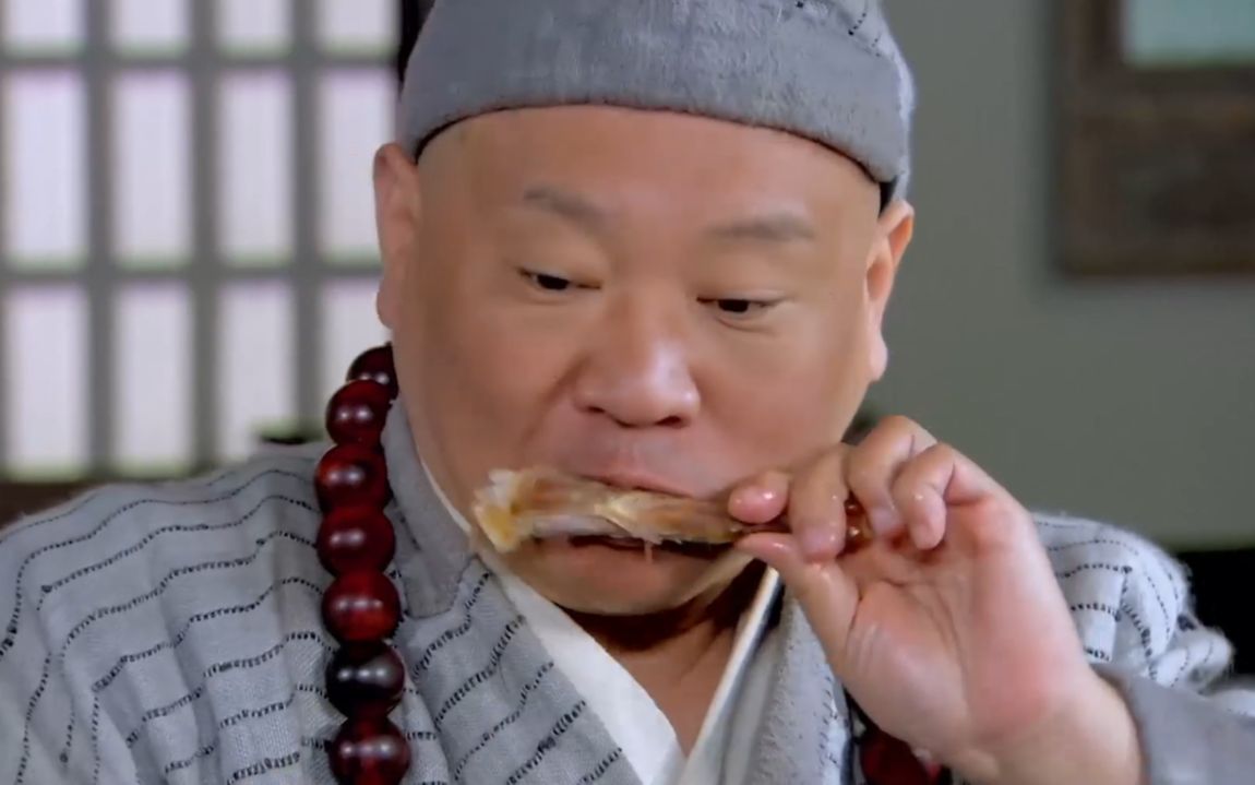 道济自己吃肉还嫌不过瘾竟带着小和尚一起吃肉