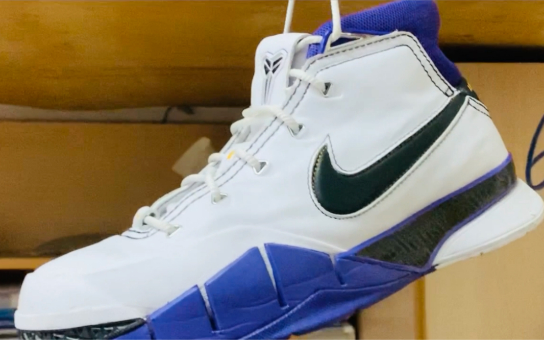 阿迪达斯星战联名 crazy1 科比1 开箱视频