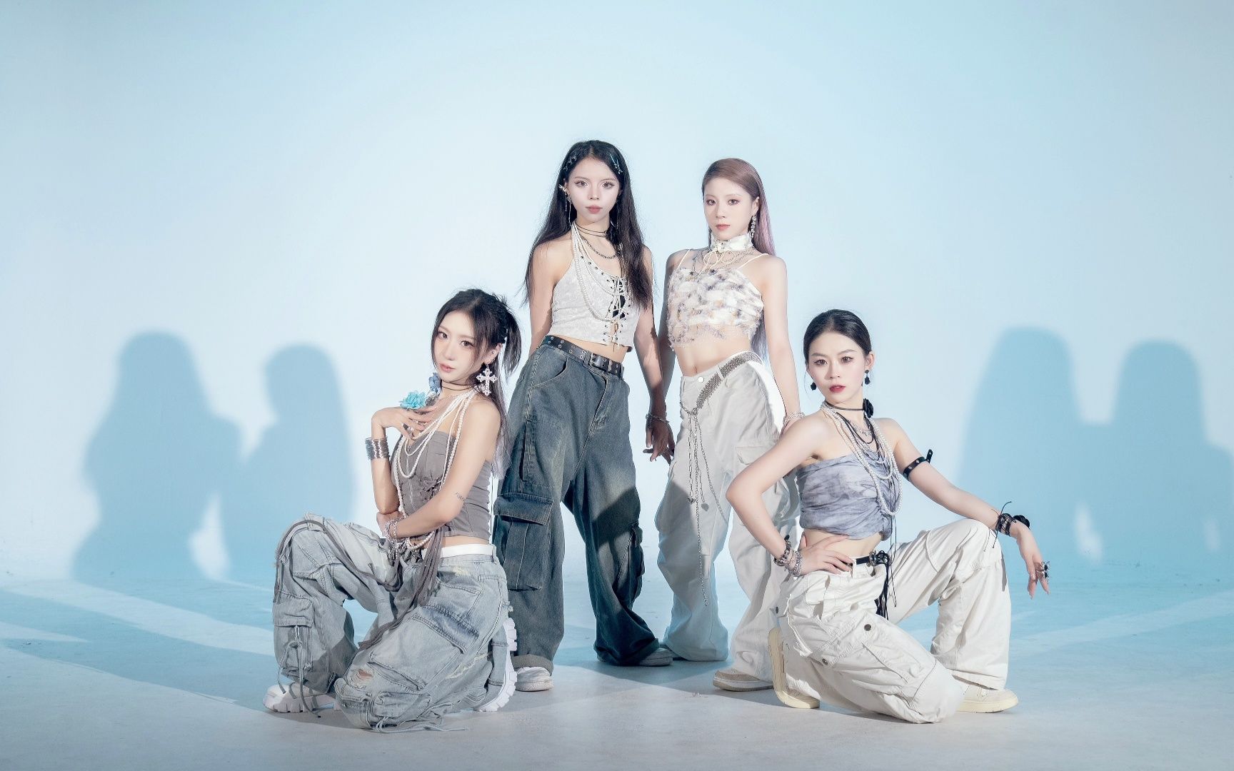 绝美打光!aespa 《better things》女团舞翻跳,闪光女生!