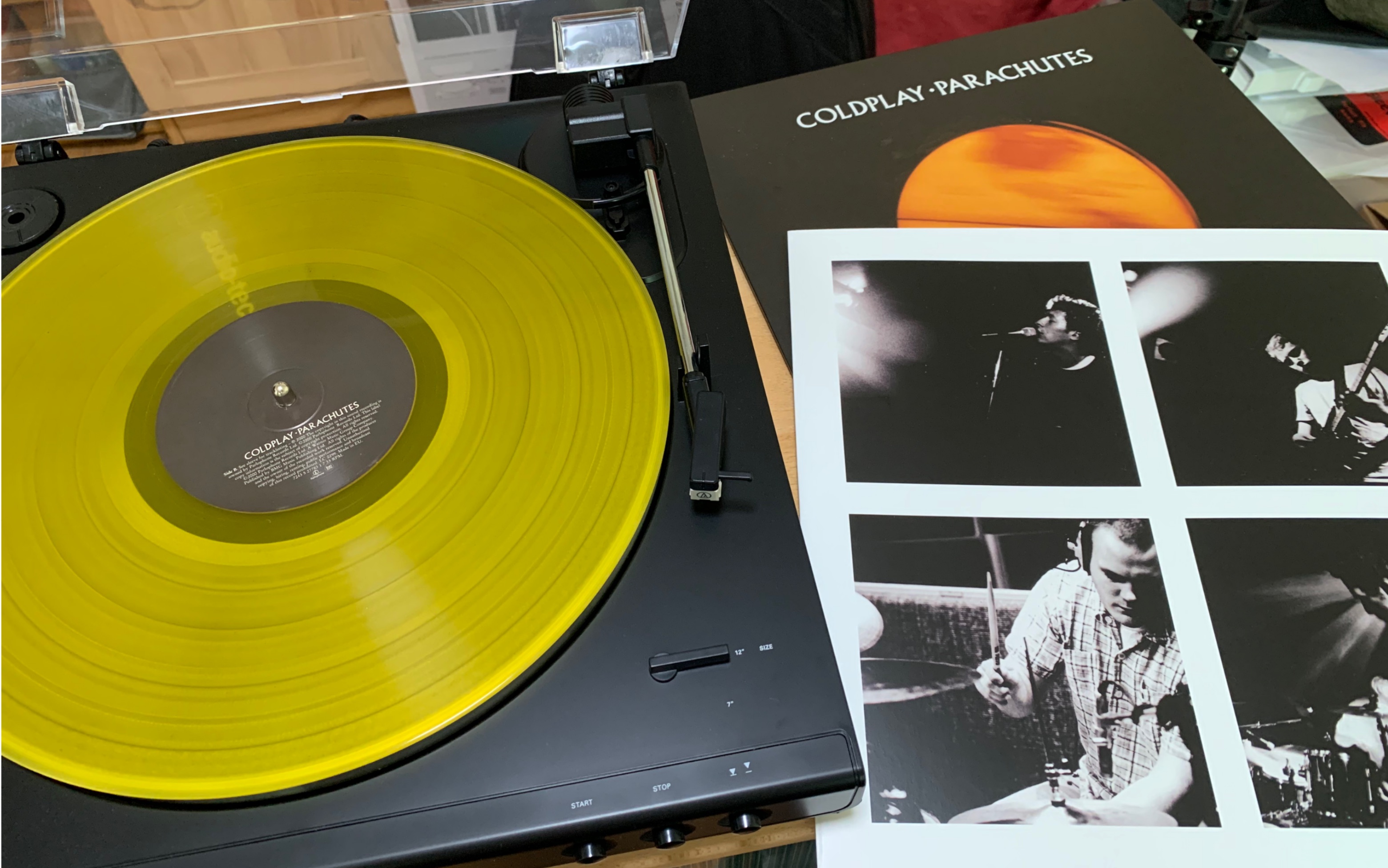 coldplay酷玩乐队parachutes降落伞专辑20周年纪念黄胶开箱 yellow