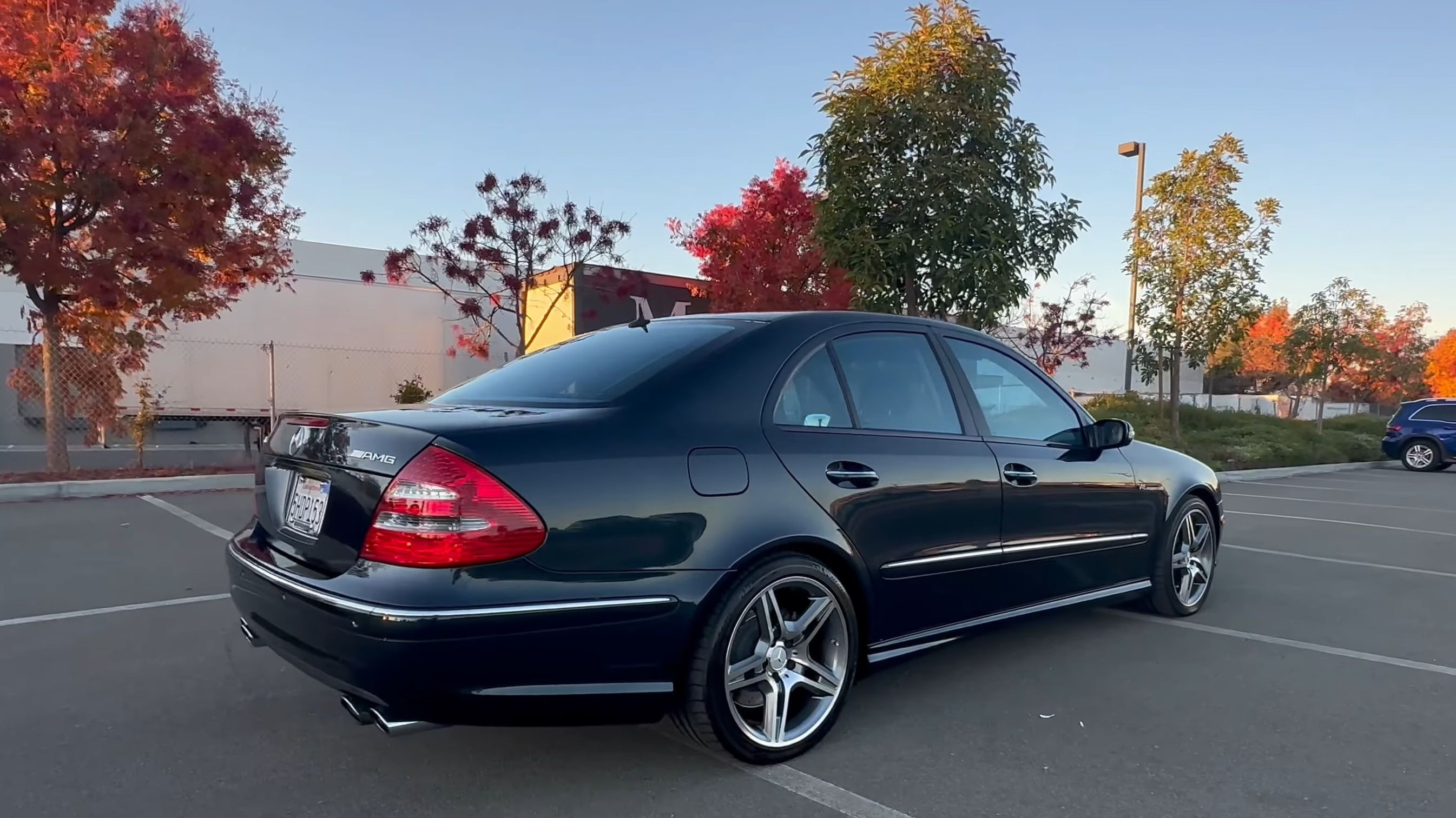 奔驰 w211 e级 e55 amg 2004款