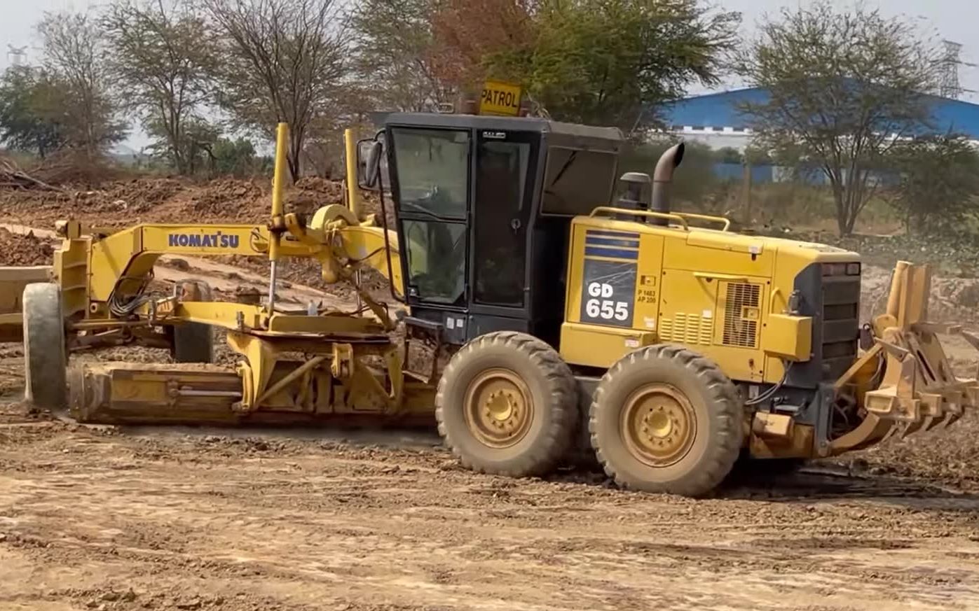 小松gd655平地机