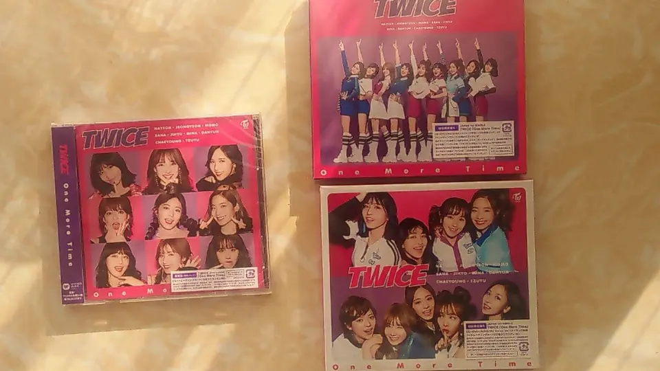 TWICE スリップ One More Time トレカ