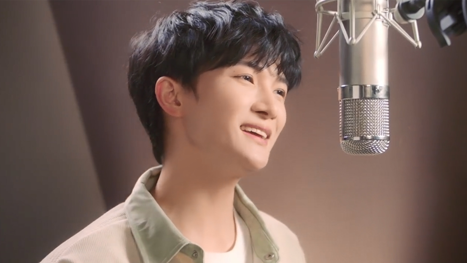 周深演唱中国国家公园主题曲,治愈歌声呼吁人与自然和谐共生