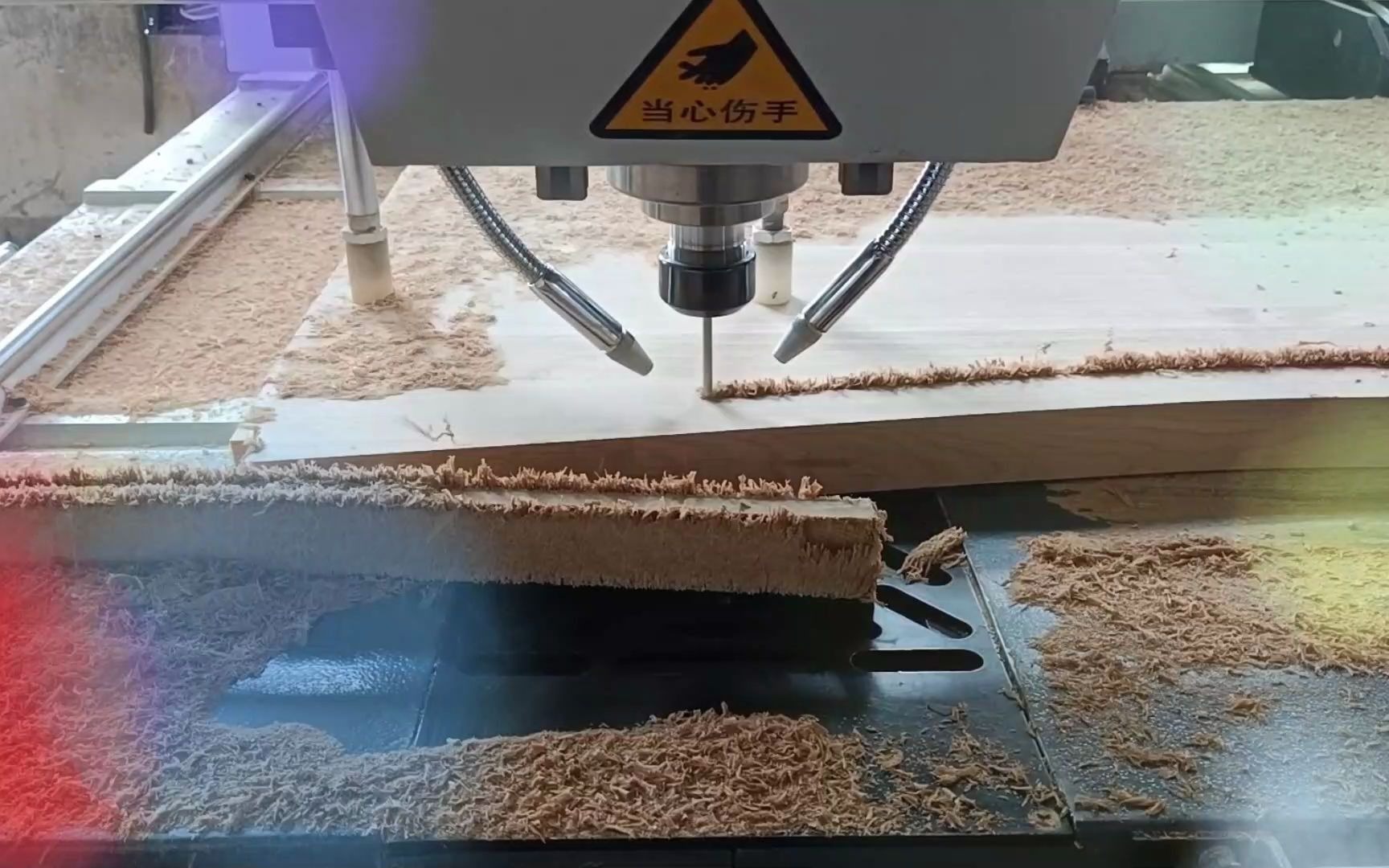 实木开料机厂家告诉你家具开料机多少钱一台