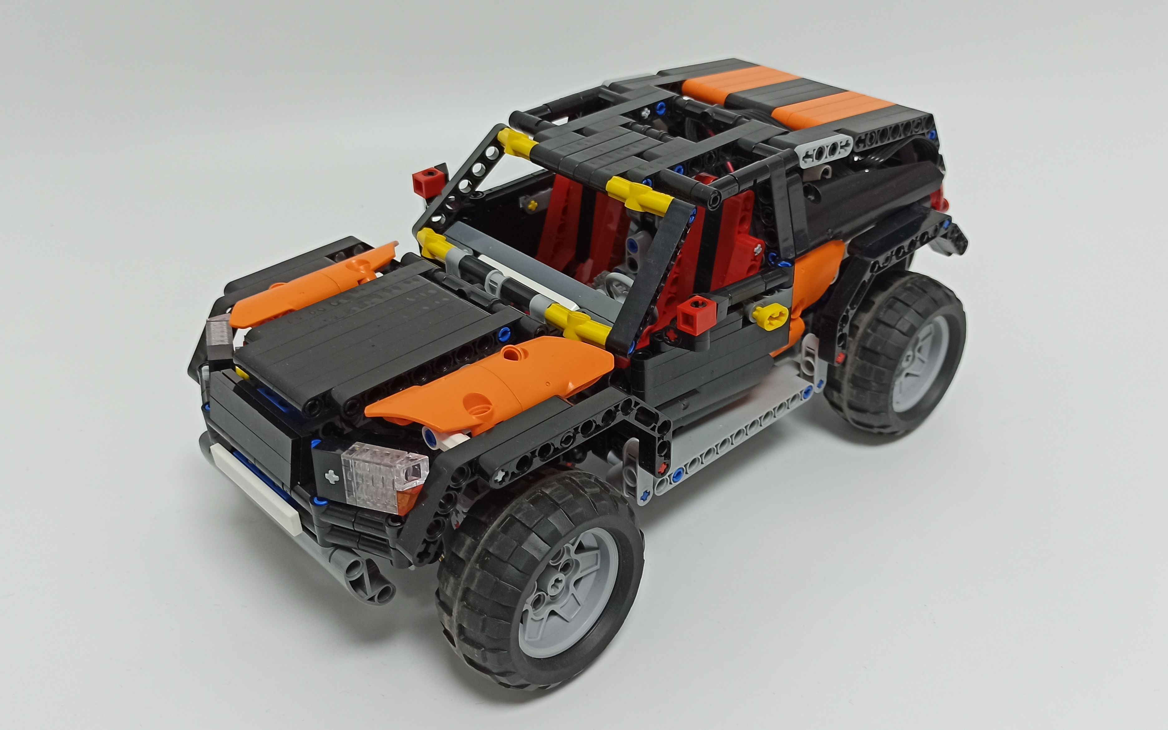 复刻乐高科技moc-2061,荒川作品awd suv真的是小巧好玩