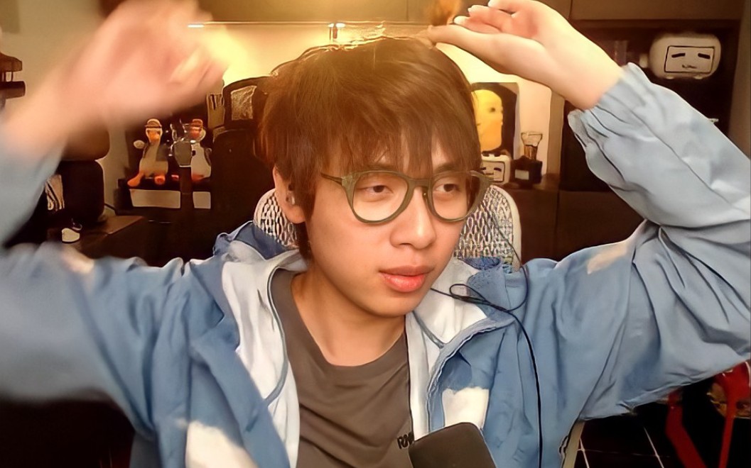 王瀚哲唱玫瑰花的葬礼#王瀚哲小朋友跟海绵宝宝