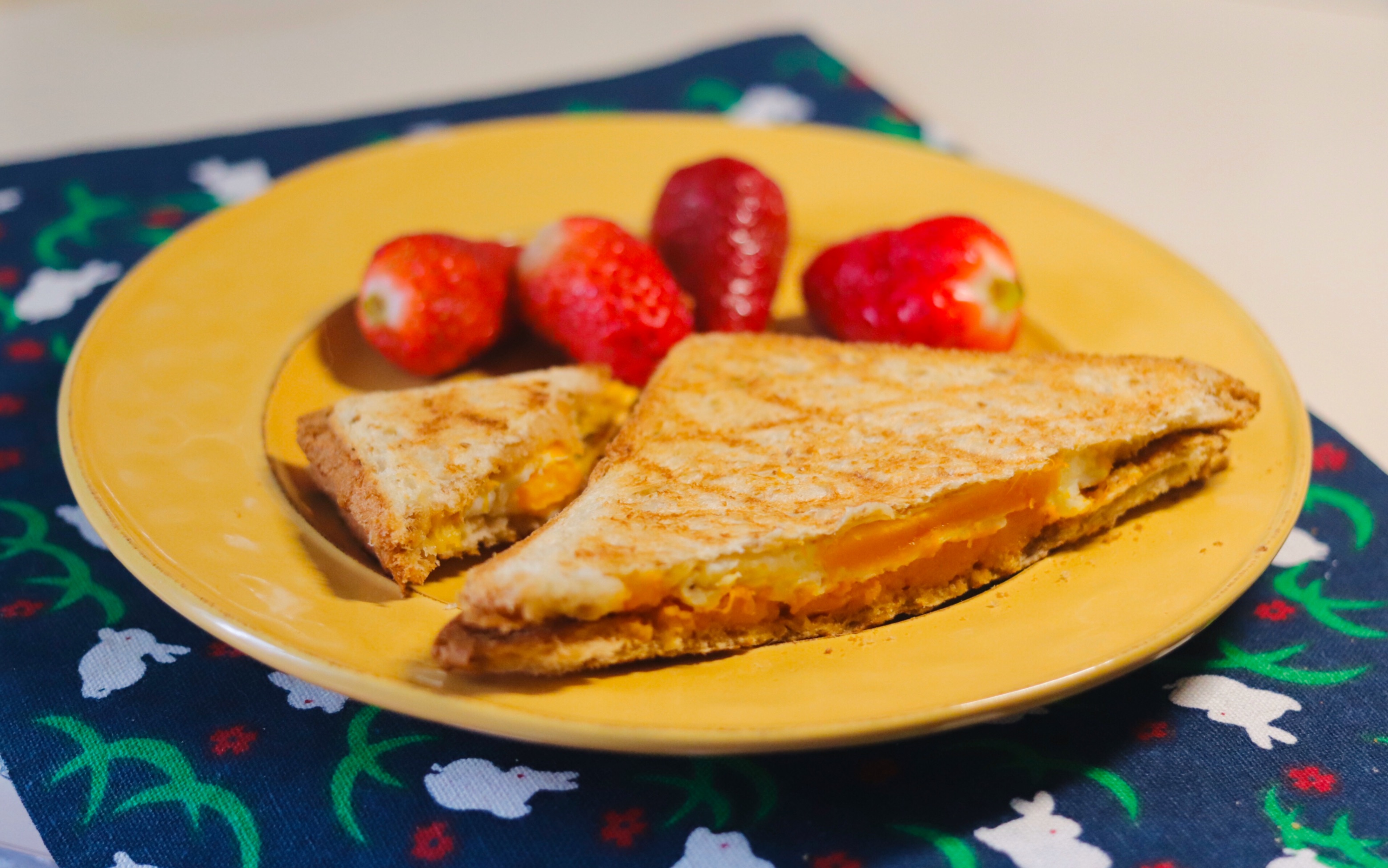 【怪豆的小厨房-7】减肥早餐|南瓜三明治|三明治机