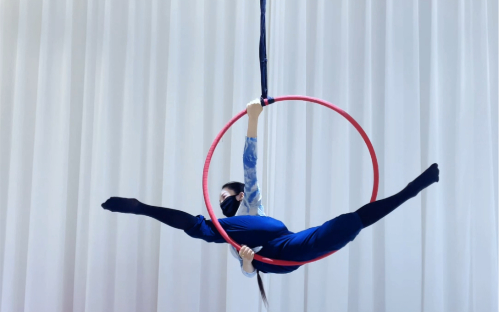 空中舞蹈之吊环舞