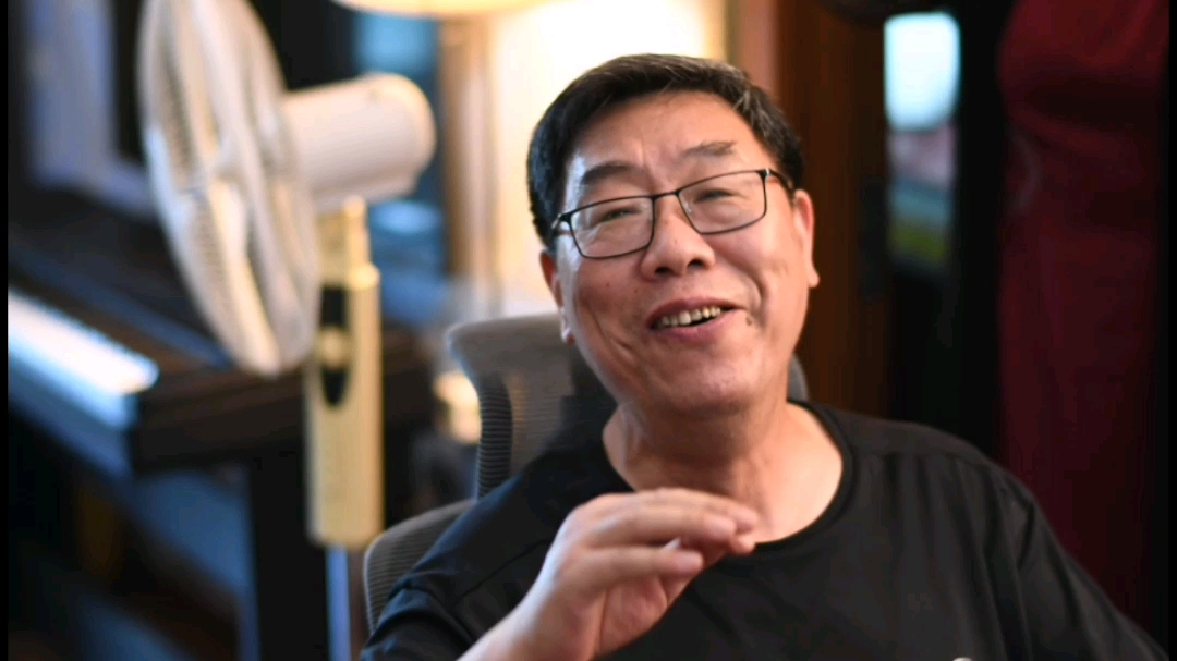 殷志文2019年自弹自唱