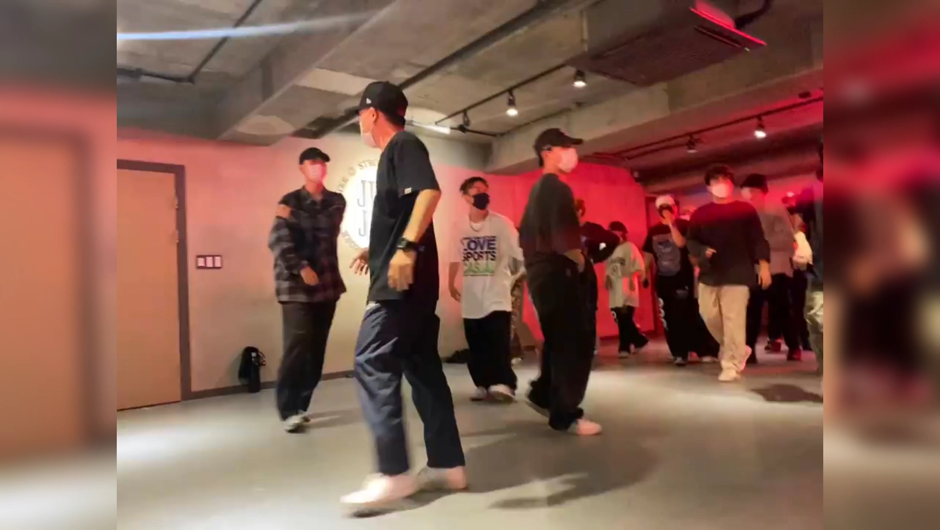 【男子街舞】韩国hanya组合hiphop编舞，好看帅气_哔哩哔哩_bilibili