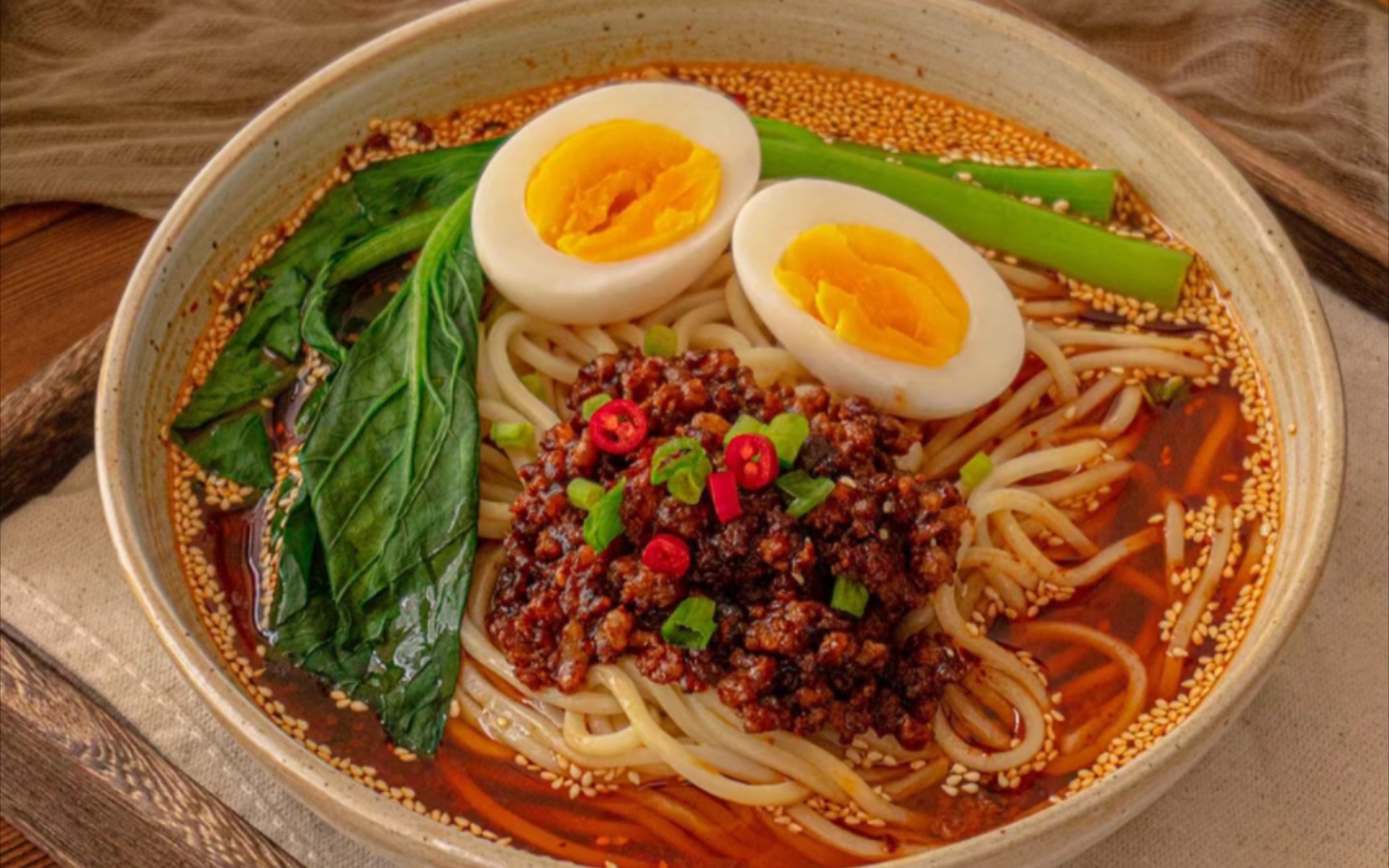 香辣肉酱面条,百吃不厌