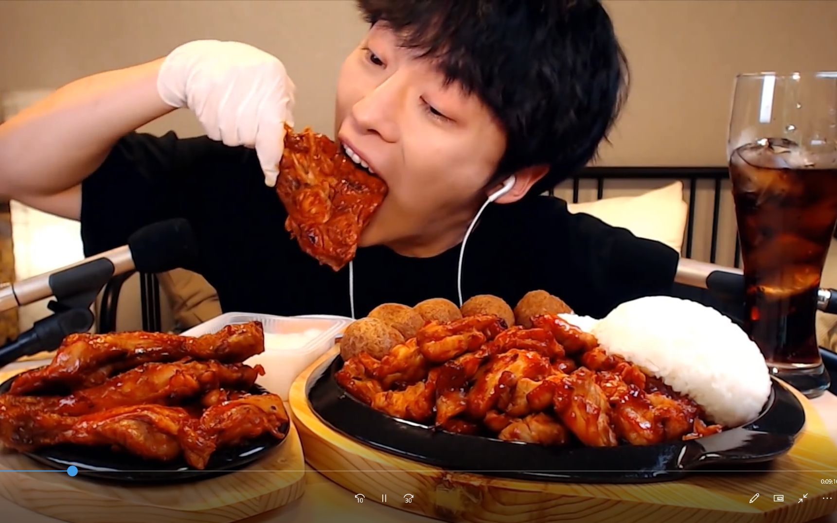 【sio小哥哥】大口吃香辣鸡腿 芝士球 米饭