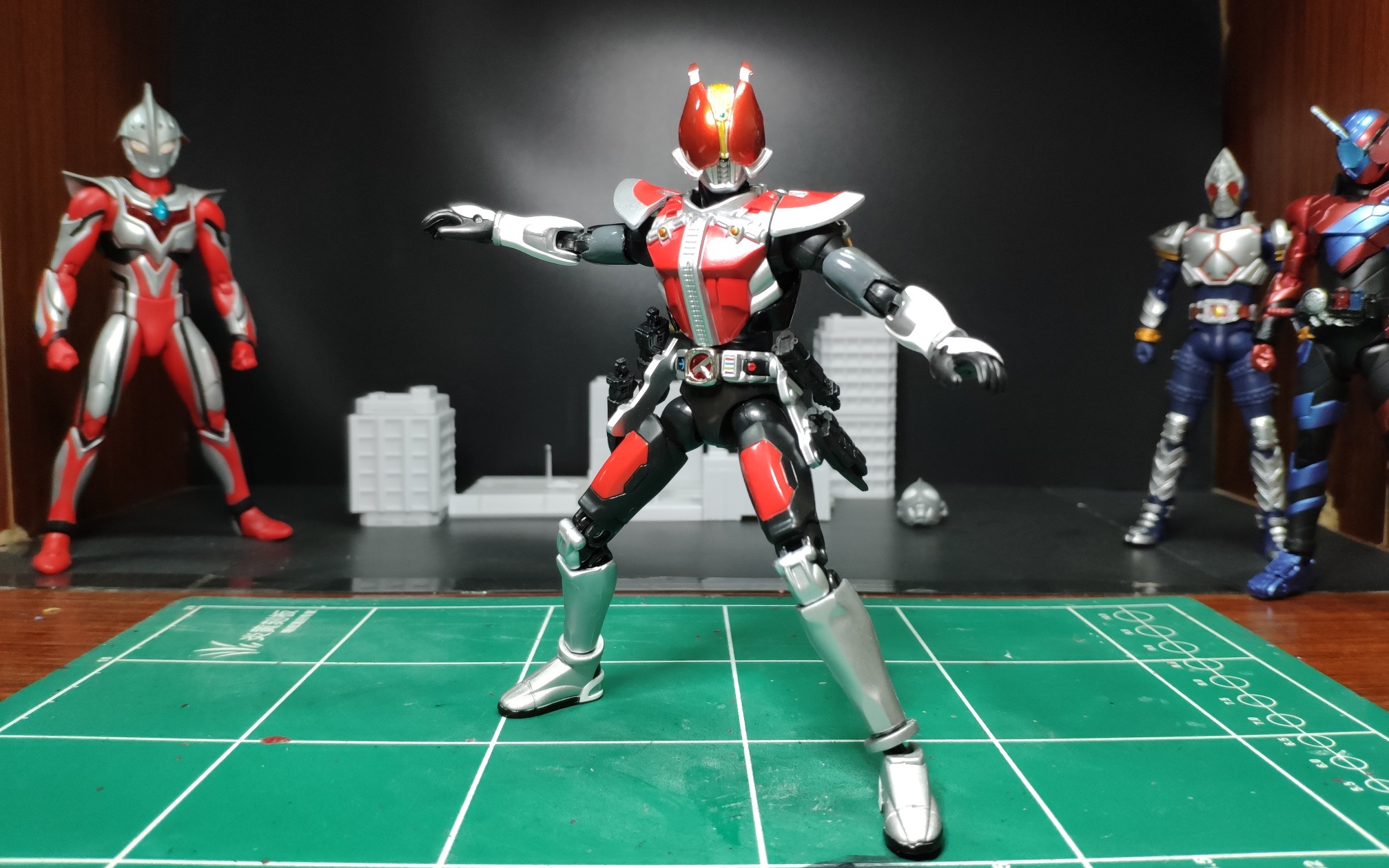 假面骑士电王老子参上万代超合金着装变身电王