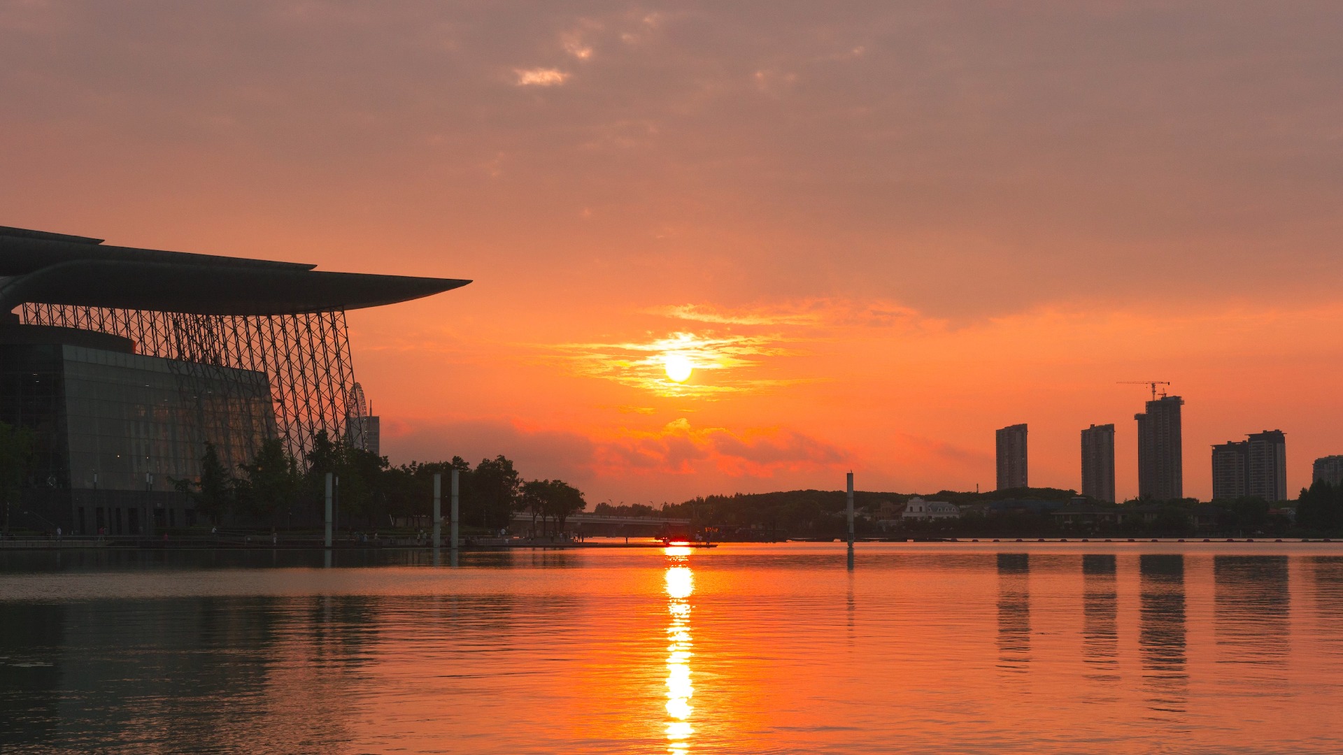 蠡湖雨后落日延时摄影