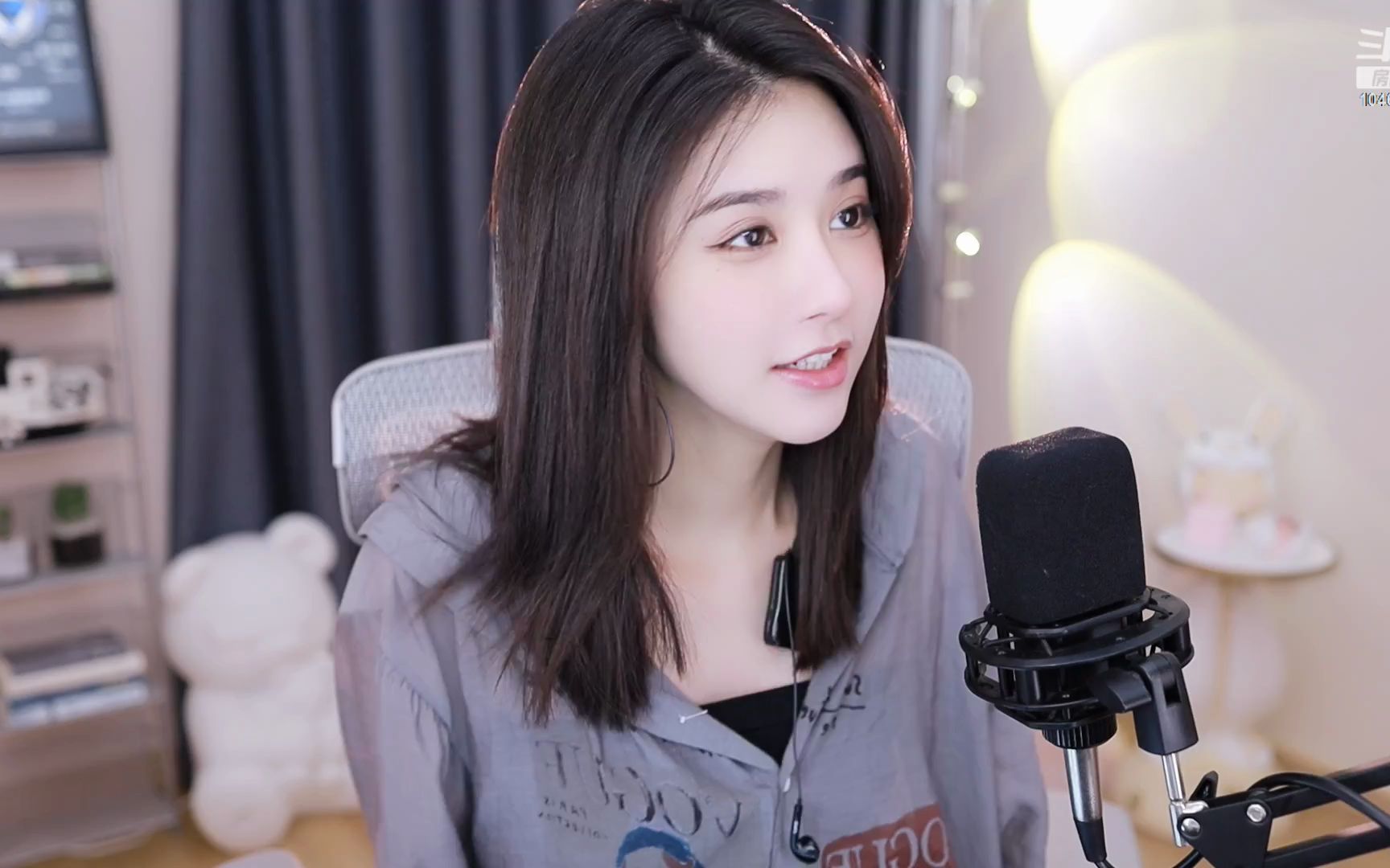 你的软软ovo__2022_09_16日_[双倍]开心就好呀_斗鱼_房间号:10468826