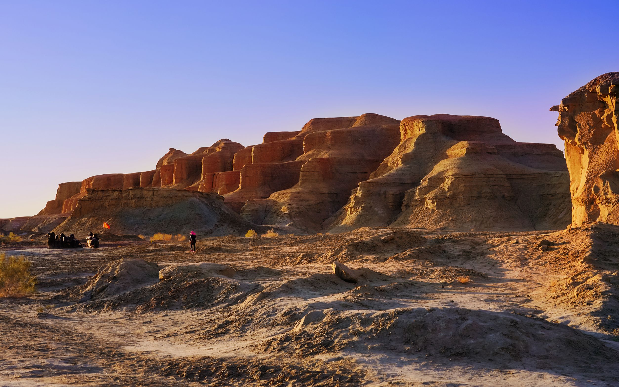 大美新疆游-魔鬼城