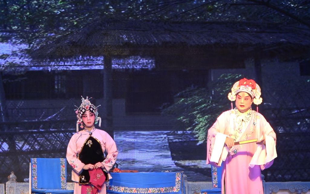 秦腔《拾玉镯》,演员的一板一眼,一字一句唱得真好听,婉转动人