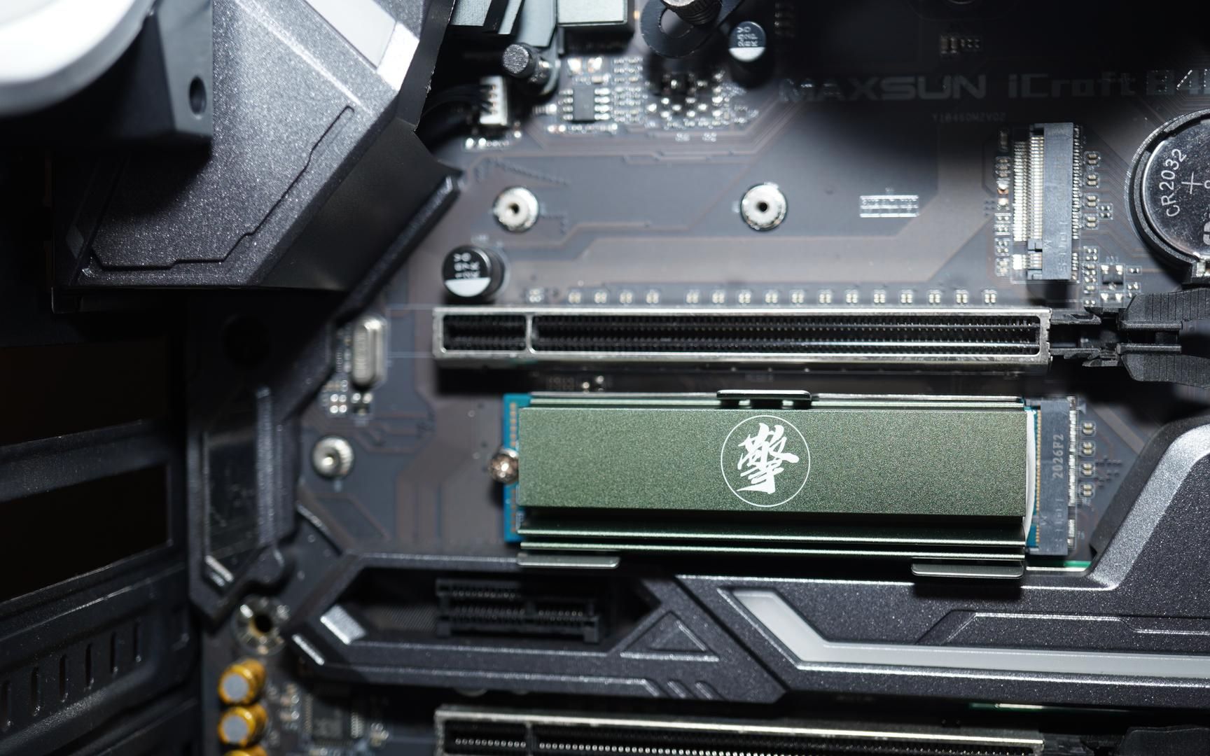 活动作品逆市加料影驰擎m2512g固态硬盘简测