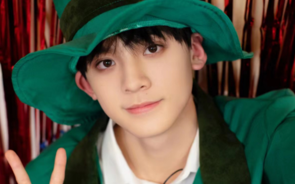 【tf家族-左航】成长向舞台混剪 不得不说 跟着航哥混 嘴皮子快多了